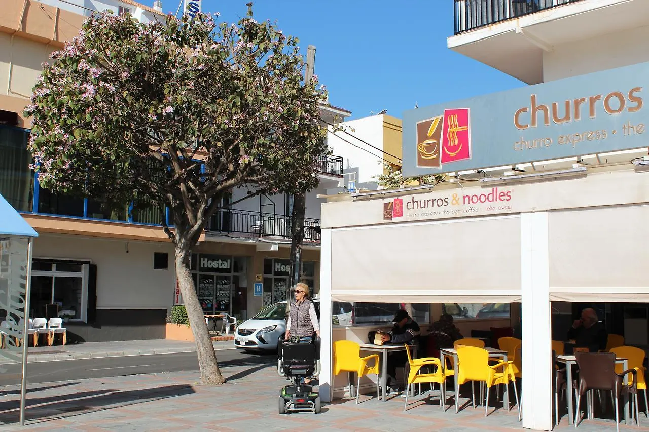 Hostal Nevada Fuengirola Hostel